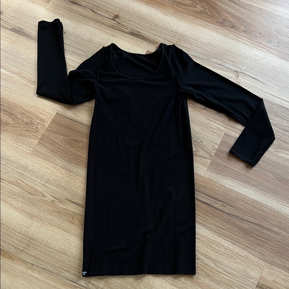 M. Rena Classic Black Long Sleeve Stretch Dress
